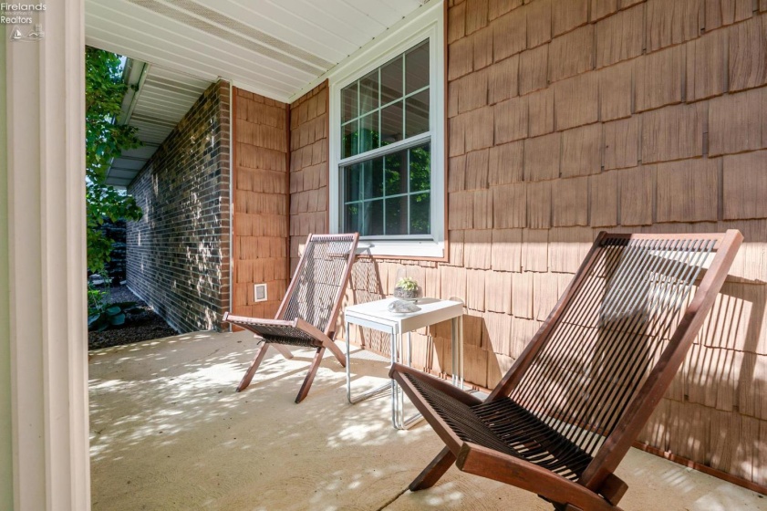 642 Glendale, Port Clinton, 43452, 3 Bedrooms Bedrooms, ,3 BathroomsBathrooms,Residential,For Sale,Glendale,20263217