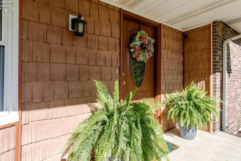 642 Glendale, Port Clinton, 43452, 3 Bedrooms Bedrooms, ,3 BathroomsBathrooms,Residential,For Sale,Glendale,20263217