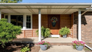 642 Glendale, Port Clinton, 43452, 3 Bedrooms Bedrooms, ,3 BathroomsBathrooms,Residential,For Sale,Glendale,20263217
