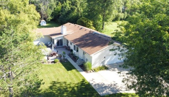 642 Glendale, Port Clinton, 43452, 3 Bedrooms Bedrooms, ,3 BathroomsBathrooms,Residential,For Sale,Glendale,20263217