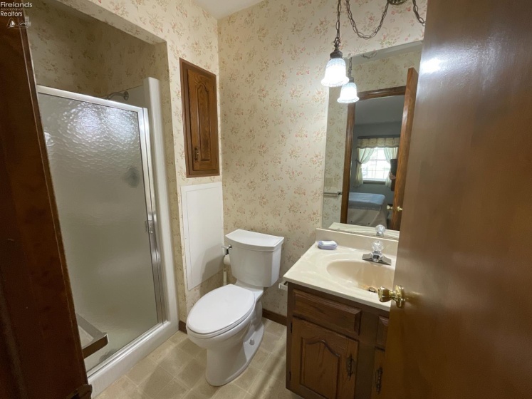 949 Tucker Lane, Fremont, 43420, 2 Bedrooms Bedrooms, ,2 BathroomsBathrooms,Residential,For Sale,Tucker,20263280