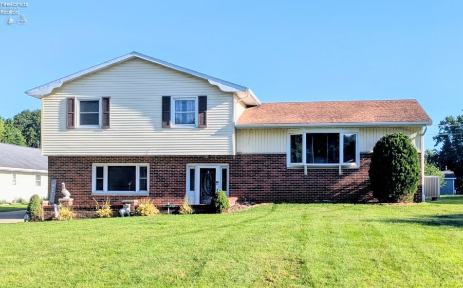 6725 Ridgewood Drive, Castalia, 44824, 4 Bedrooms Bedrooms, ,2 BathroomsBathrooms,Residential,For Sale,Ridgewood,20263350