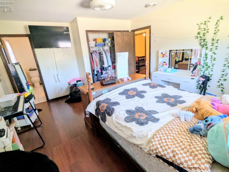 6725 Ridgewood Drive, Castalia, 44824, 4 Bedrooms Bedrooms, ,2 BathroomsBathrooms,Residential,For Sale,Ridgewood,20263350