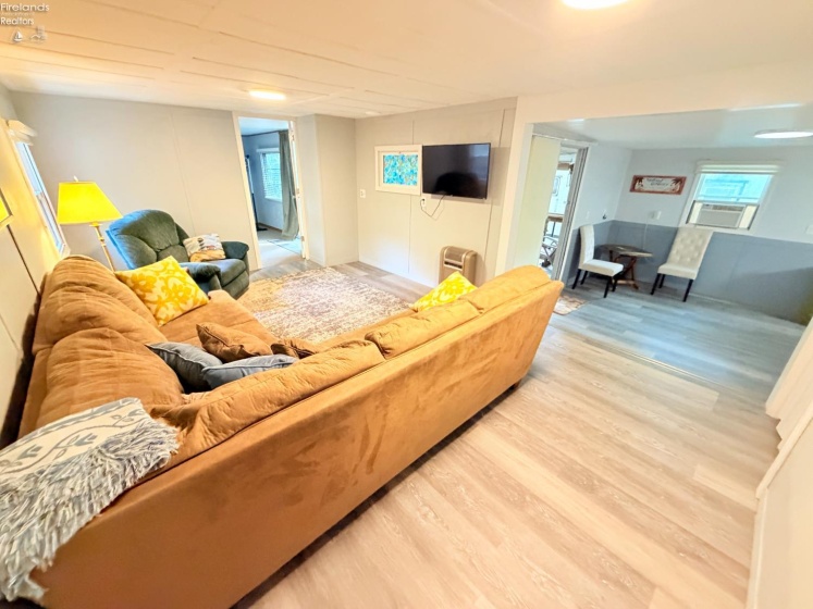 8786 North Shore Boulevard, Marblehead, 43440, 2 Bedrooms Bedrooms, ,1 BathroomBathrooms,Residential,For Sale,North Shore,20263358