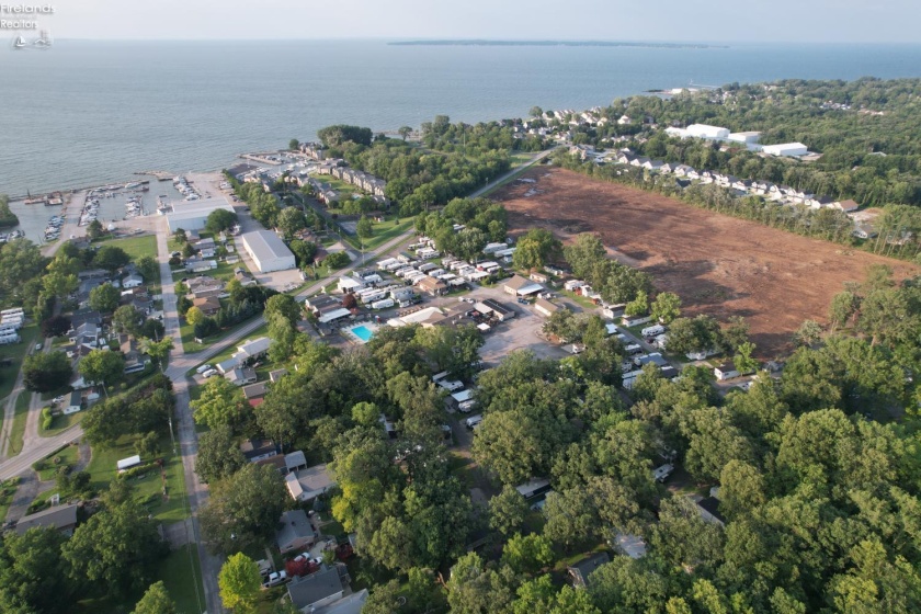 8786 North Shore Boulevard, Marblehead, 43440, 2 Bedrooms Bedrooms, ,1 BathroomBathrooms,Residential,For Sale,North Shore,20263358