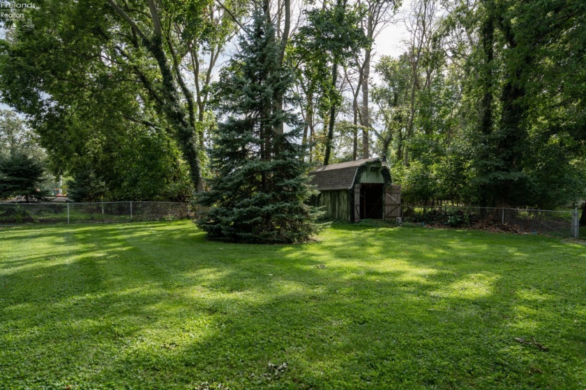 725 Lake Street, Marblehead, 43440, 3 Bedrooms Bedrooms, ,3 BathroomsBathrooms,Residential,For Sale,Lake,20263298