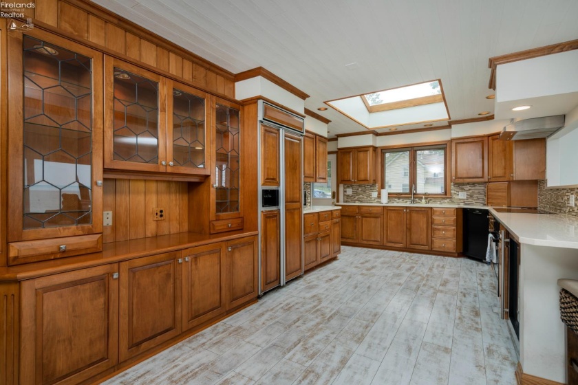 725 Lake Street, Marblehead, 43440, 3 Bedrooms Bedrooms, ,3 BathroomsBathrooms,Residential,For Sale,Lake,20263298