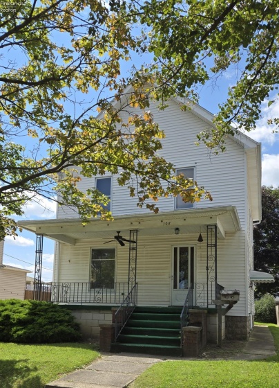 108 Ann Street, Tiffin, 44883, 4 Bedrooms Bedrooms, ,2 BathroomsBathrooms,Residential,For Sale,Ann,20263354