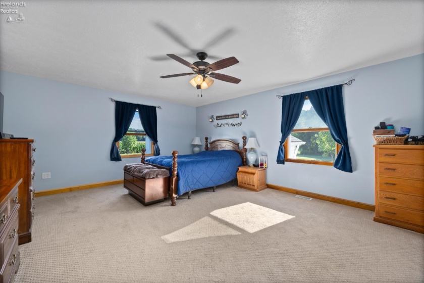 43976 Webster Rd, Wellington, 44090, 3 Bedrooms Bedrooms, ,2 BathroomsBathrooms,Residential,For Sale,Webster Rd,20263364