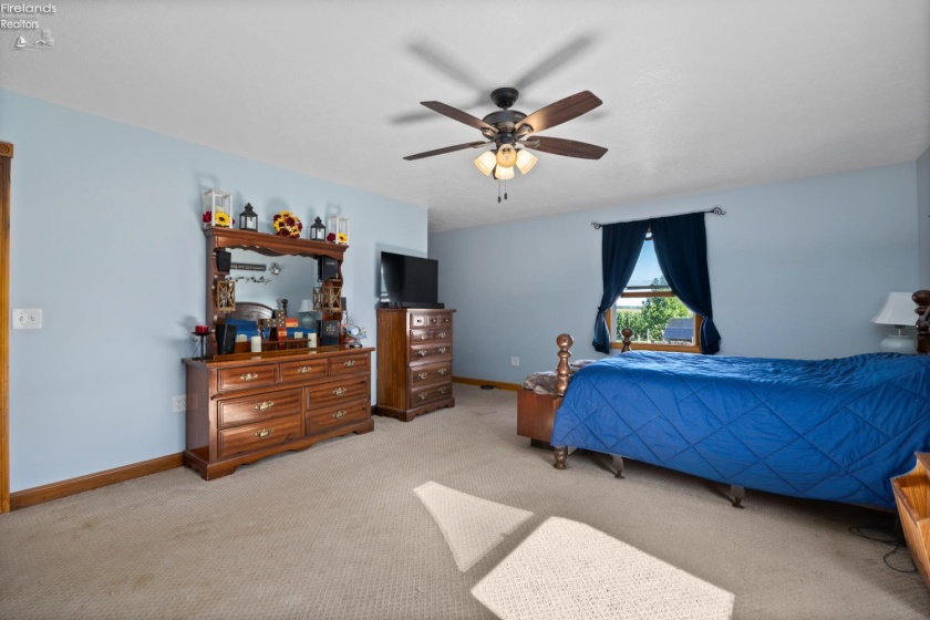 43976 Webster Rd, Wellington, 44090, 3 Bedrooms Bedrooms, ,2 BathroomsBathrooms,Residential,For Sale,Webster Rd,20263364