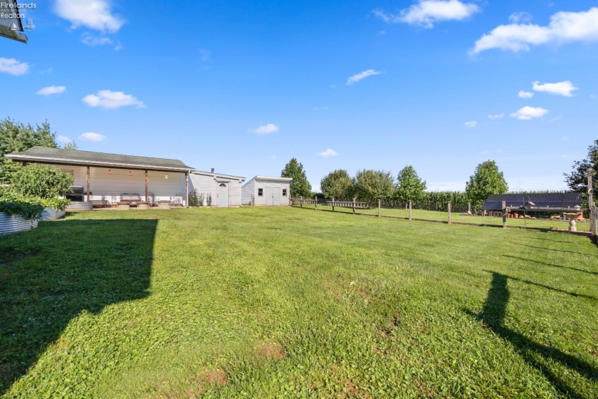 43976 Webster Rd, Wellington, 44090, 3 Bedrooms Bedrooms, ,2 BathroomsBathrooms,Residential,For Sale,Webster Rd,20263364