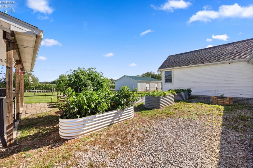 43976 Webster Rd, Wellington, 44090, 3 Bedrooms Bedrooms, ,2 BathroomsBathrooms,Residential,For Sale,Webster Rd,20263364