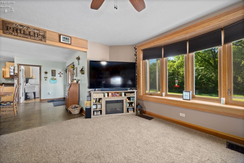 43976 Webster Rd, Wellington, 44090, 3 Bedrooms Bedrooms, ,2 BathroomsBathrooms,Residential,For Sale,Webster Rd,20263364