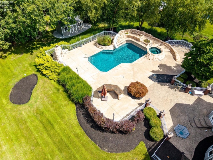 6232 Oak Point Estates, Lorain, 44053, 4 Bedrooms Bedrooms, ,4 BathroomsBathrooms,Residential,For Sale,Oak Point Estates,20263356