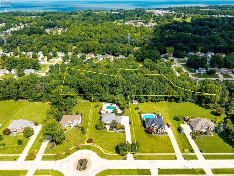 6232 Oak Point Estates, Lorain, 44053, 4 Bedrooms Bedrooms, ,4 BathroomsBathrooms,Residential,For Sale,Oak Point Estates,20263356
