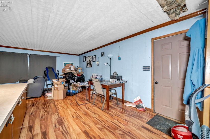 1011 Main Street, Bellevue, 44811, 4 Bedrooms Bedrooms, ,2 BathroomsBathrooms,Residential,For Sale,Main,20263284