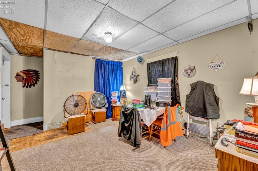 1011 Main Street, Bellevue, 44811, 4 Bedrooms Bedrooms, ,2 BathroomsBathrooms,Residential,For Sale,Main,20263284