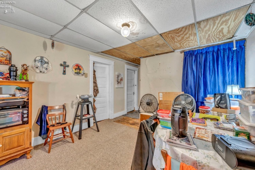 1011 Main Street, Bellevue, 44811, 4 Bedrooms Bedrooms, ,2 BathroomsBathrooms,Residential,For Sale,Main,20263284