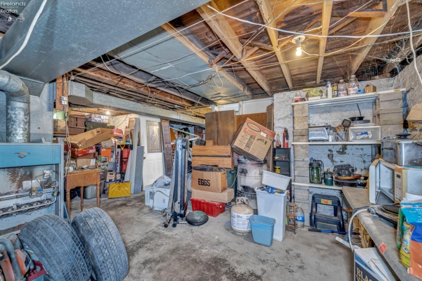 1011 Main Street, Bellevue, 44811, 4 Bedrooms Bedrooms, ,2 BathroomsBathrooms,Residential,For Sale,Main,20263284