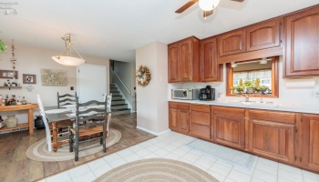 5029 Oakview Drive, Vermilion, 44089, 3 Bedrooms Bedrooms, ,2 BathroomsBathrooms,Residential,For Sale,Oakview,20263388 5029 Oakview Drive, Vermilion, 44089, 3 Bedrooms Bedrooms, ,2 BathroomsBathrooms,Residential,For Sale,Oakview,20263388