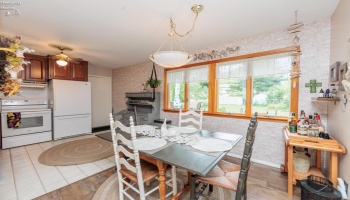 5029 Oakview Drive, Vermilion, 44089, 3 Bedrooms Bedrooms, ,2 BathroomsBathrooms,Residential,For Sale,Oakview,20263388 5029 Oakview Drive, Vermilion, 44089, 3 Bedrooms Bedrooms, ,2 BathroomsBathrooms,Residential,For Sale,Oakview,20263388
