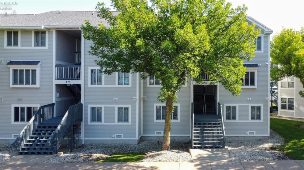 208 Lakeshore, Port Clinton, 43452, 1 Bedroom Bedrooms, ,1 BathroomBathrooms,Residential,For Sale,Lakeshore,20263331