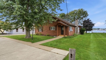 5835 Saylor Street, Marblehead, 43440, 3 Bedrooms Bedrooms, ,2 BathroomsBathrooms,Residential,For Sale,Saylor,20263322