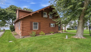 5835 Saylor Street, Marblehead, 43440, 3 Bedrooms Bedrooms, ,2 BathroomsBathrooms,Residential,For Sale,Saylor,20263322