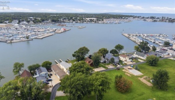 5835 Saylor Street, Marblehead, 43440, 3 Bedrooms Bedrooms, ,2 BathroomsBathrooms,Residential,For Sale,Saylor,20263322