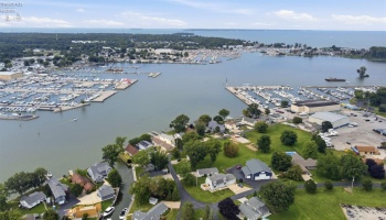 5835 Saylor Street, Marblehead, 43440, 3 Bedrooms Bedrooms, ,2 BathroomsBathrooms,Residential,For Sale,Saylor,20263322