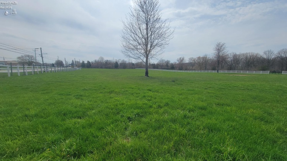 2734 Catawba Road, Port Clinton, 43452, ,Land,For Sale,Catawba,20263395