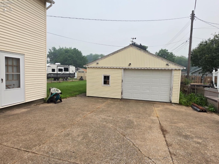 5014 Denver Avenue, Sandusky, 44870, 4 Bedrooms Bedrooms, ,2 BathroomsBathrooms,Residential,For Sale,Denver,20262756