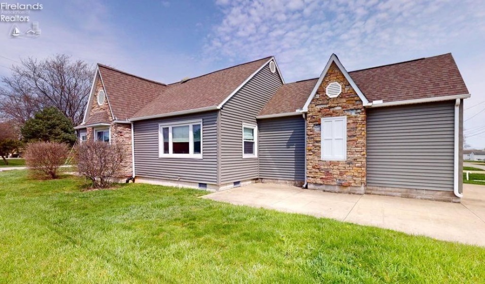 5411 Channel Drive, Port Clinton, 43452, 1 Bedroom Bedrooms, ,1 BathroomBathrooms,Residential,For Sale,Channel,20263397