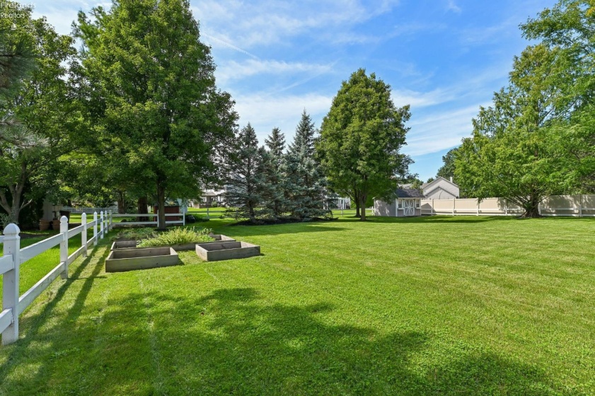 4536 Secretariat Court, Avon, 44011, 4 Bedrooms Bedrooms, ,3 BathroomsBathrooms,Residential,For Sale,Secretariat Court,20263393