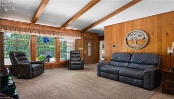 685 Sunnyside, Vermilion, 44089, 3 Bedrooms Bedrooms, ,2 BathroomsBathrooms,Residential For Lease,For Lease,Sunnyside,20263410
