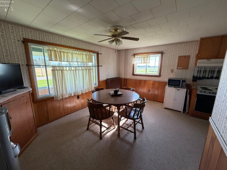 11918 County Road 12, Attica, 44807, 4 Bedrooms Bedrooms, ,2 BathroomsBathrooms,Residential,For Sale,County Road 12,20263382