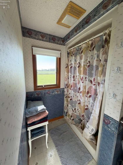 11918 County Road 12, Attica, 44807, 4 Bedrooms Bedrooms, ,2 BathroomsBathrooms,Residential,For Sale,County Road 12,20263382