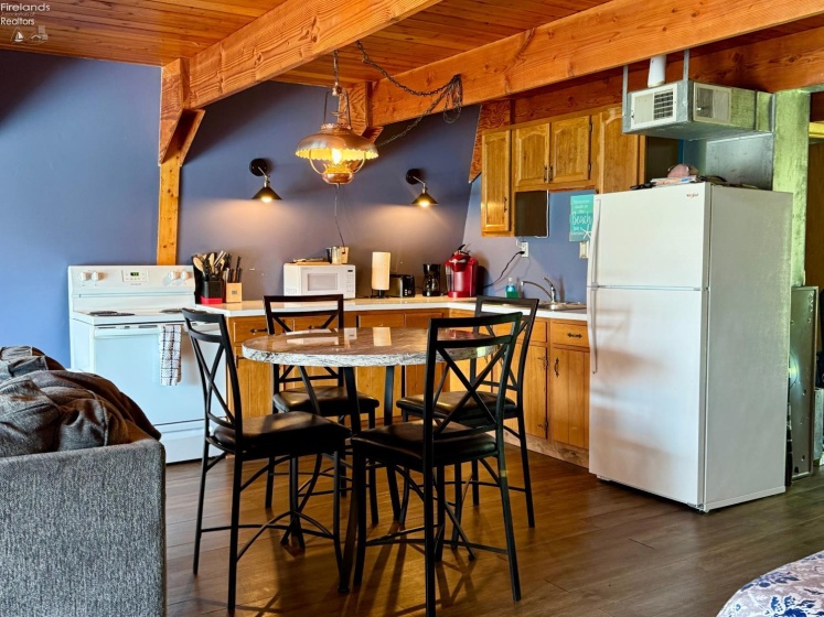 102 Fairview Lane, Kelleys Island, 43438, 2 Bedrooms Bedrooms, ,2 BathroomsBathrooms,Residential,For Sale,Fairview,20263353