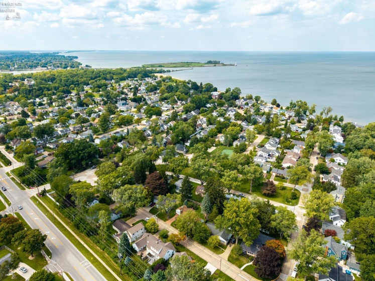 814 Mohawk Drive, Huron, 44839, 3 Bedrooms Bedrooms, ,2 BathroomsBathrooms,Residential,For Sale,Mohawk,20263337