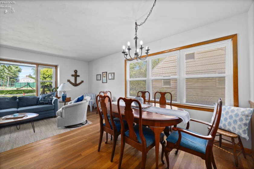 814 Mohawk Drive, Huron, 44839, 3 Bedrooms Bedrooms, ,2 BathroomsBathrooms,Residential,For Sale,Mohawk,20263337