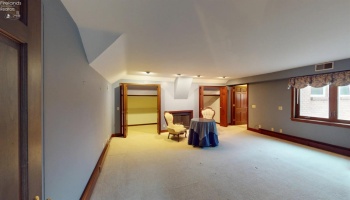 1711 Willow Drive, Sandusky, 44870, 5 Bedrooms Bedrooms, ,5 BathroomsBathrooms,Residential,For Sale,Willow,20263360