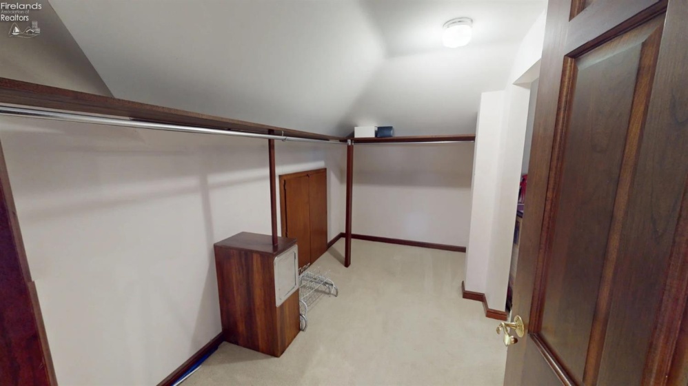 1711 Willow Drive, Sandusky, 44870, 5 Bedrooms Bedrooms, ,5 BathroomsBathrooms,Residential,For Sale,Willow,20263360