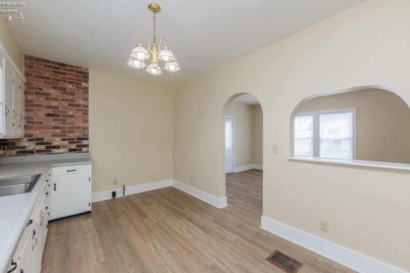 1318 Lindsley Street, Sandusky, 44870, 3 Bedrooms Bedrooms, ,1 BathroomBathrooms,Residential,For Sale,Lindsley,20263414