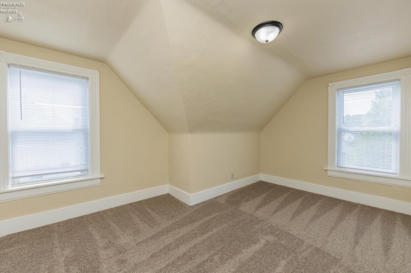 1318 Lindsley Street, Sandusky, 44870, 3 Bedrooms Bedrooms, ,1 BathroomBathrooms,Residential,For Sale,Lindsley,20263414