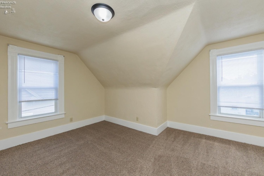 1318 Lindsley Street, Sandusky, 44870, 3 Bedrooms Bedrooms, ,1 BathroomBathrooms,Residential,For Sale,Lindsley,20263414