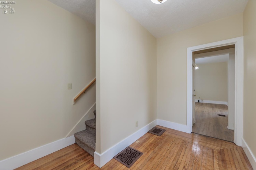 1318 Lindsley Street, Sandusky, 44870, 3 Bedrooms Bedrooms, ,1 BathroomBathrooms,Residential,For Sale,Lindsley,20263414
