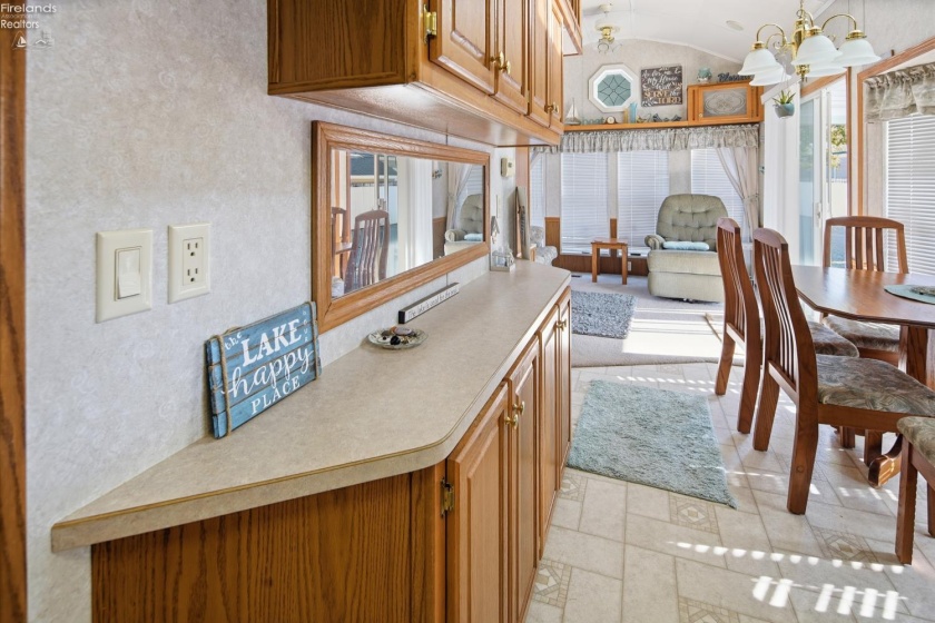 8010 Bayshore, Lakeside, 43440, 2 Bedrooms Bedrooms, ,Residential,For Sale,Bayshore,20263369