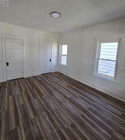 91 1st Avenue, Tiffin, 44883, 5 Bedroom Bedrooms, ,2 BathroomBathrooms,Residential,For Sale,1st,20263183