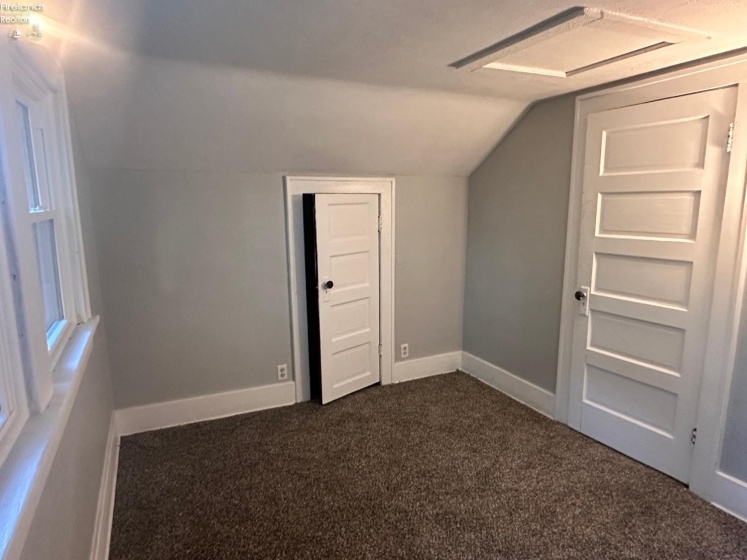 819 Haynes Street, Fremont, 43420, 2 Bedrooms Bedrooms, ,1 BathroomBathrooms,Residential,For Sale,Haynes,20263426