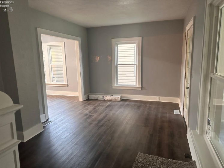 819 Haynes Street, Fremont, 43420, 2 Bedrooms Bedrooms, ,1 BathroomBathrooms,Residential,For Sale,Haynes,20263426